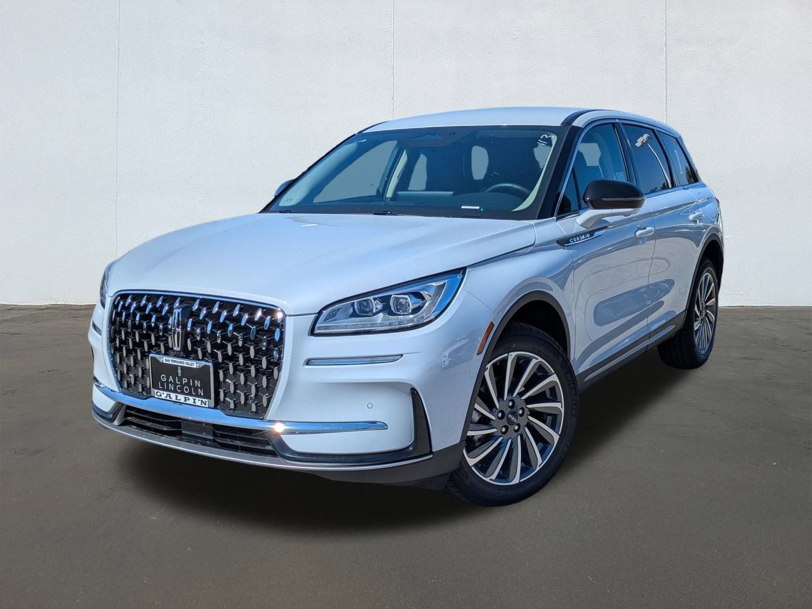 2025 Lincoln Corsair Reserve FWD's photo