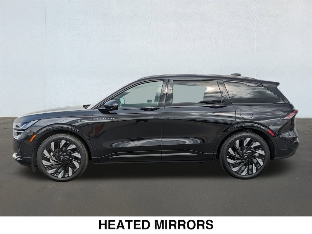 Used 2024 Lincoln Nautilus Reserve SUV