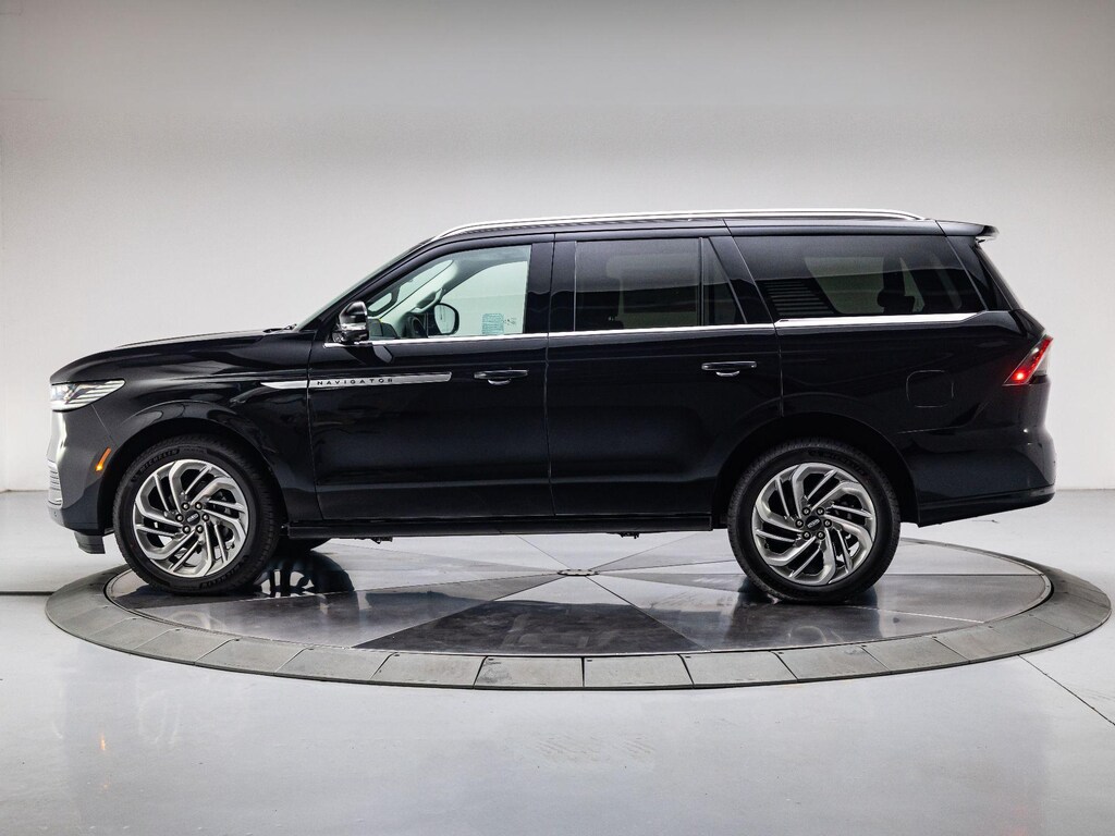 New 2027 Lincoln Navigator Reserve Sport Utility