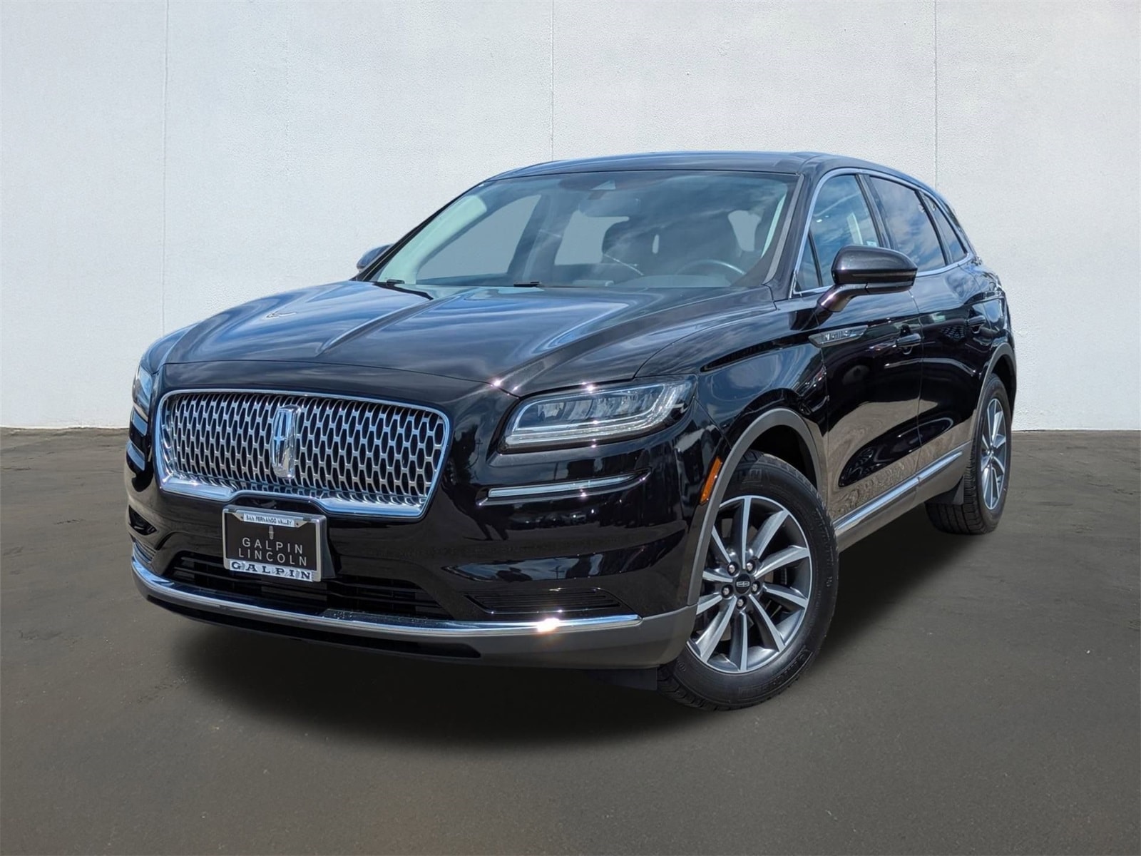 2022 Lincoln Nautilus Standard