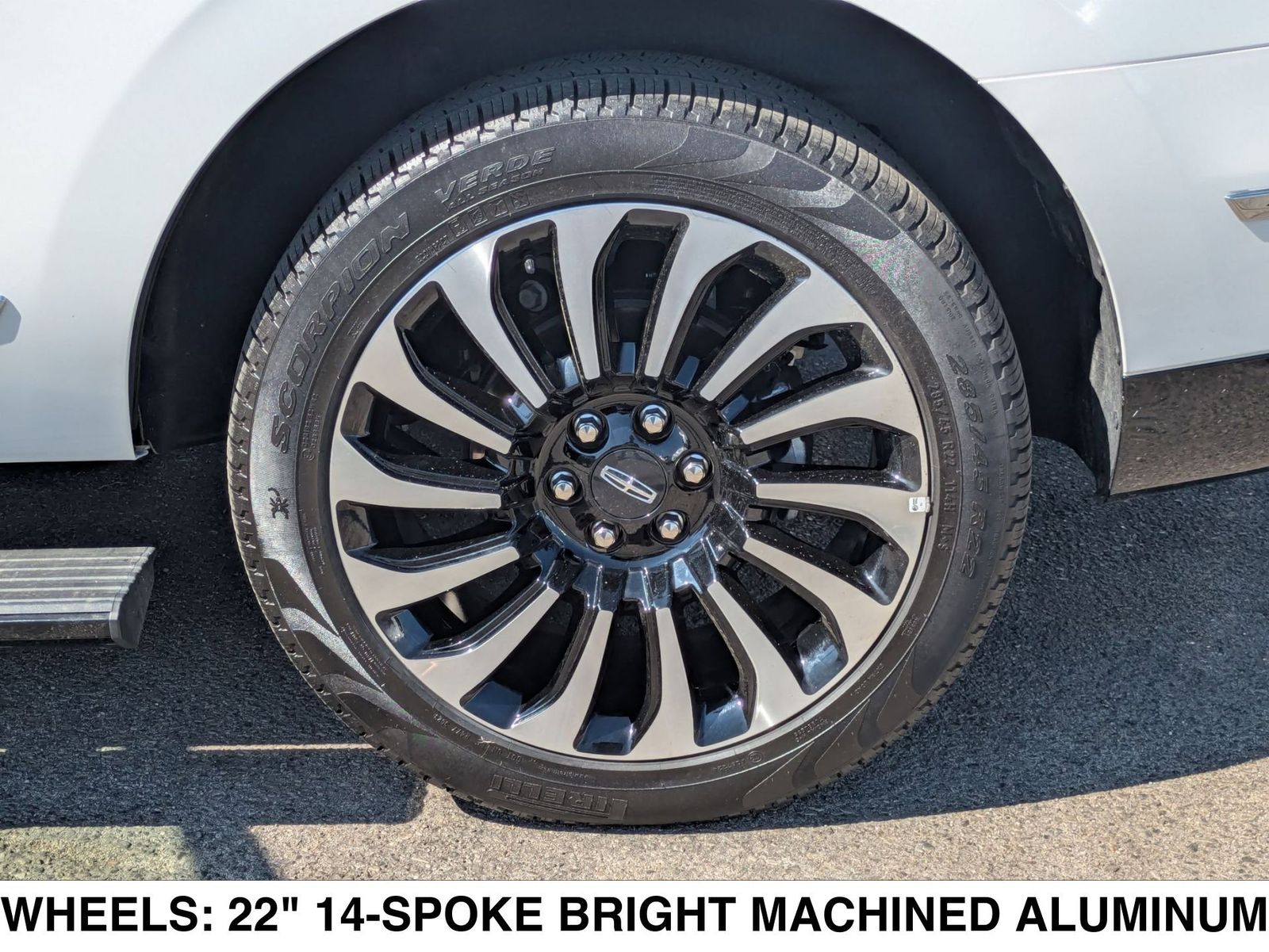 2024 Lincoln Navigator Black Label - Photo 9
