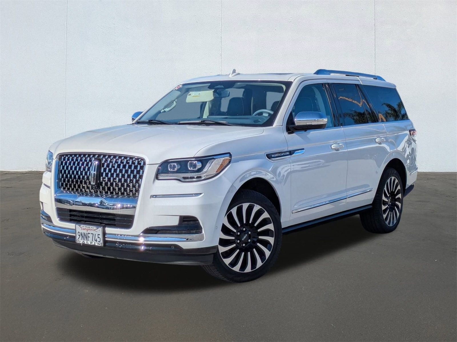 2024 Lincoln Navigator Black Label's photo