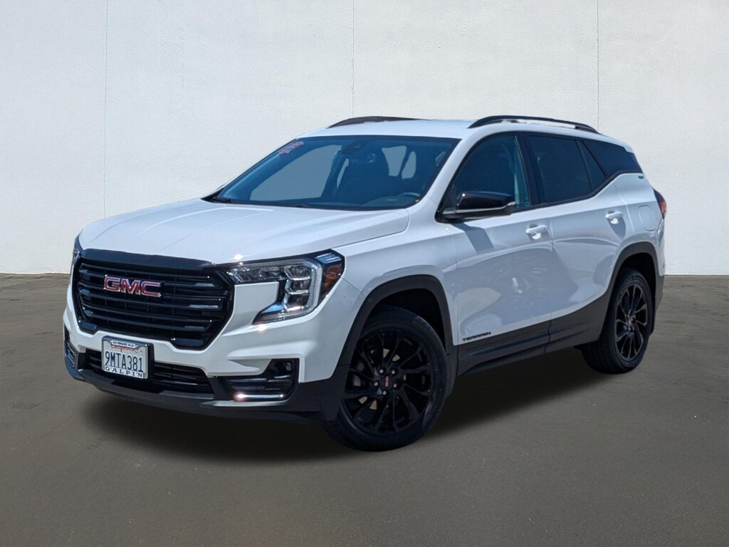 Used 2024 GMC Terrain AWD SLT Sport Utility