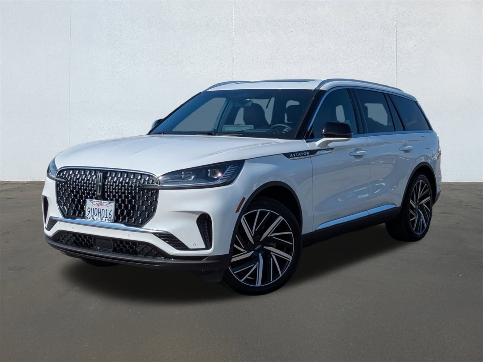 2025 Lincoln Aviator Reserve AWD's photo
