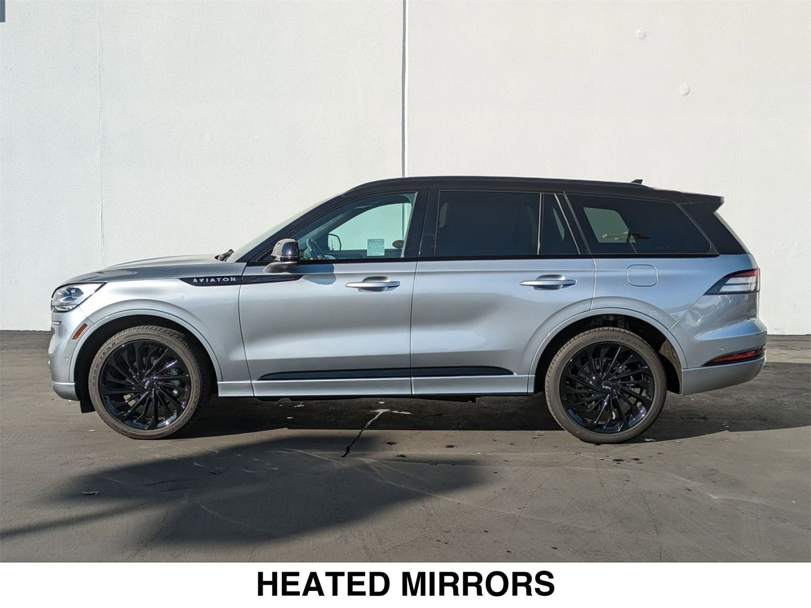 Used 2023 Lincoln Aviator Black Label with VIN 5LM5J9XC1PGL32921 for sale in Van Nuys, CA