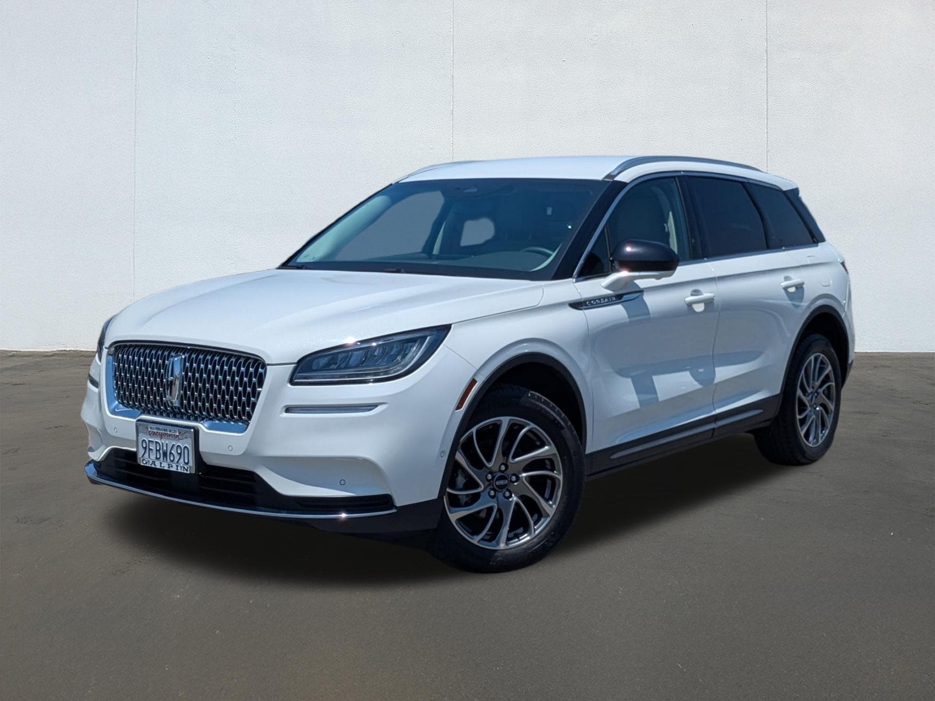 2022 Lincoln Corsair FWD's photo