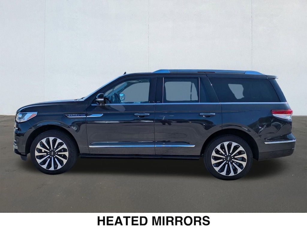 Used 2024 Lincoln Navigator Reserve Sport Utility