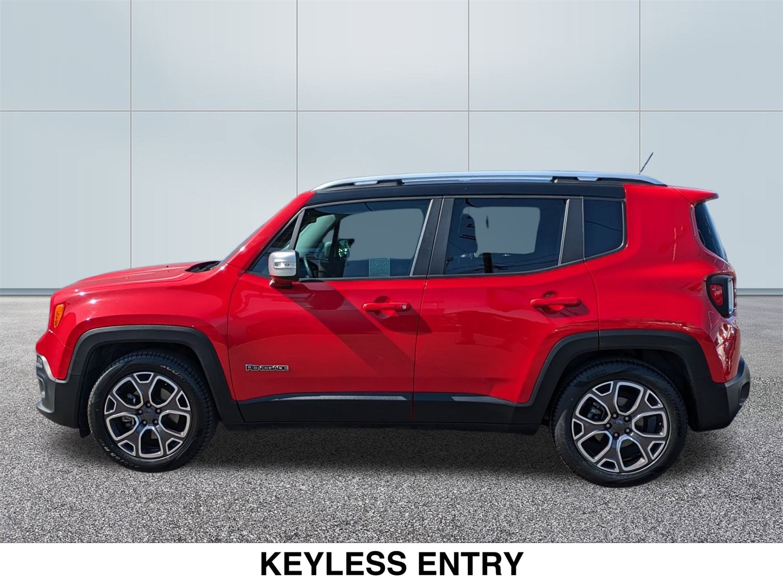 Used 2016 Jeep Renegade Limited with VIN ZACCJADT6GPC76224 for sale in Van Nuys, CA