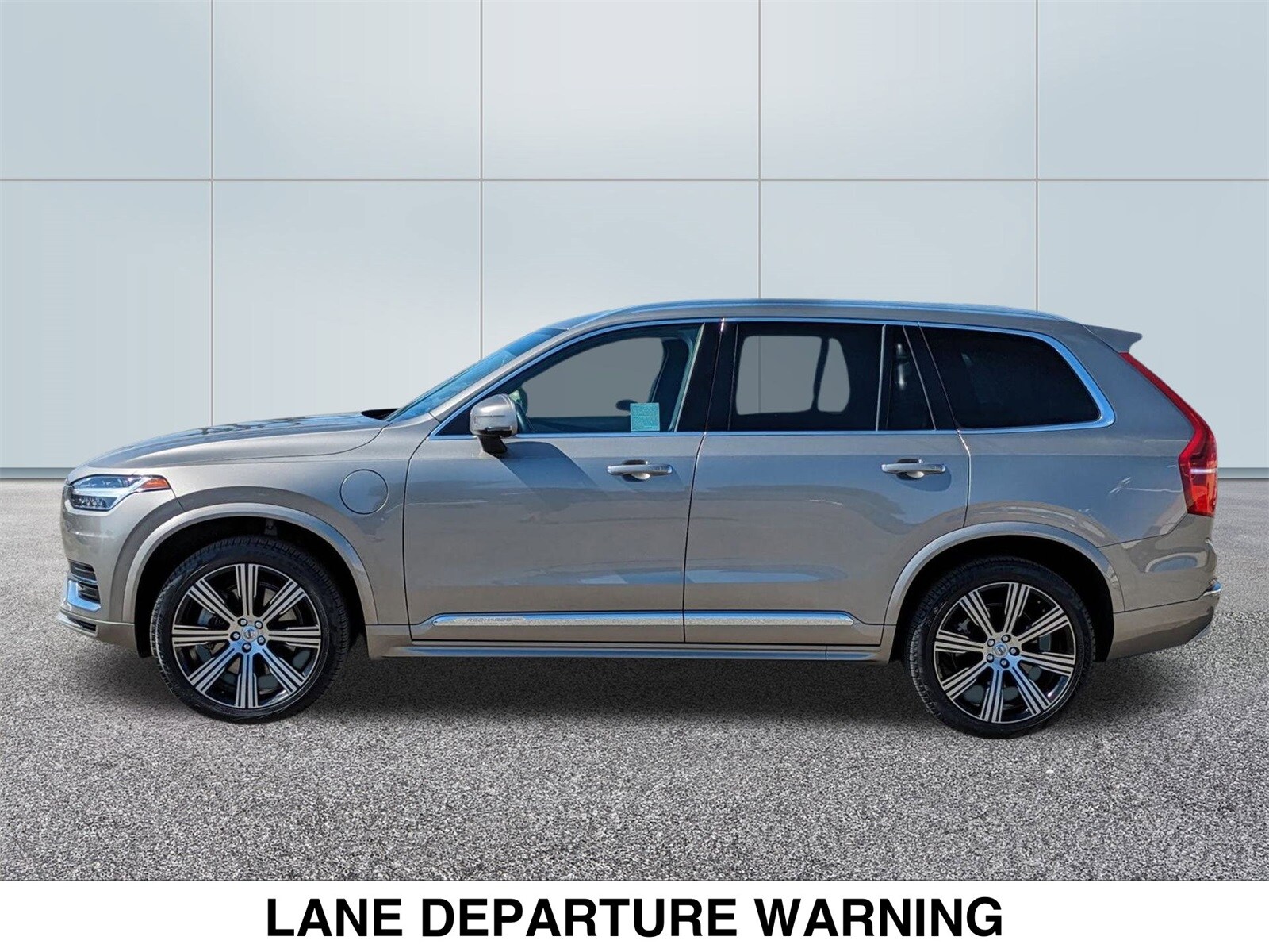 Certified 2022 Volvo XC90 Inscription with VIN YV4BR00L9N1816616 for sale in Van Nuys, CA