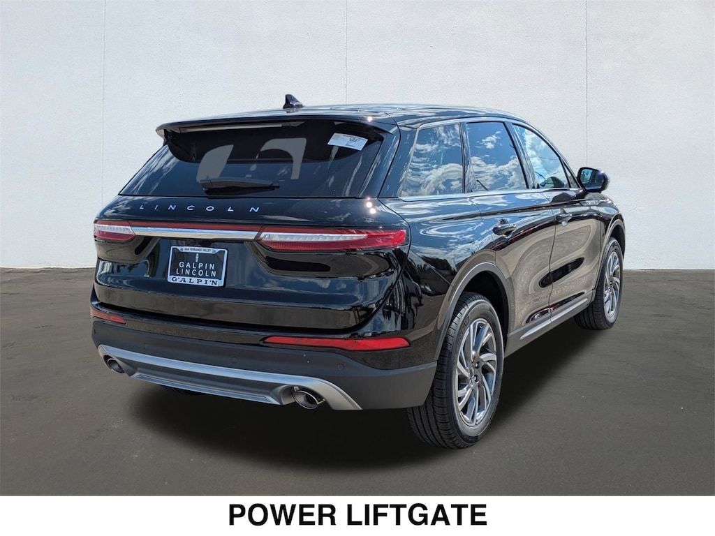 New 2025 Lincoln Corsair Premiere SUV