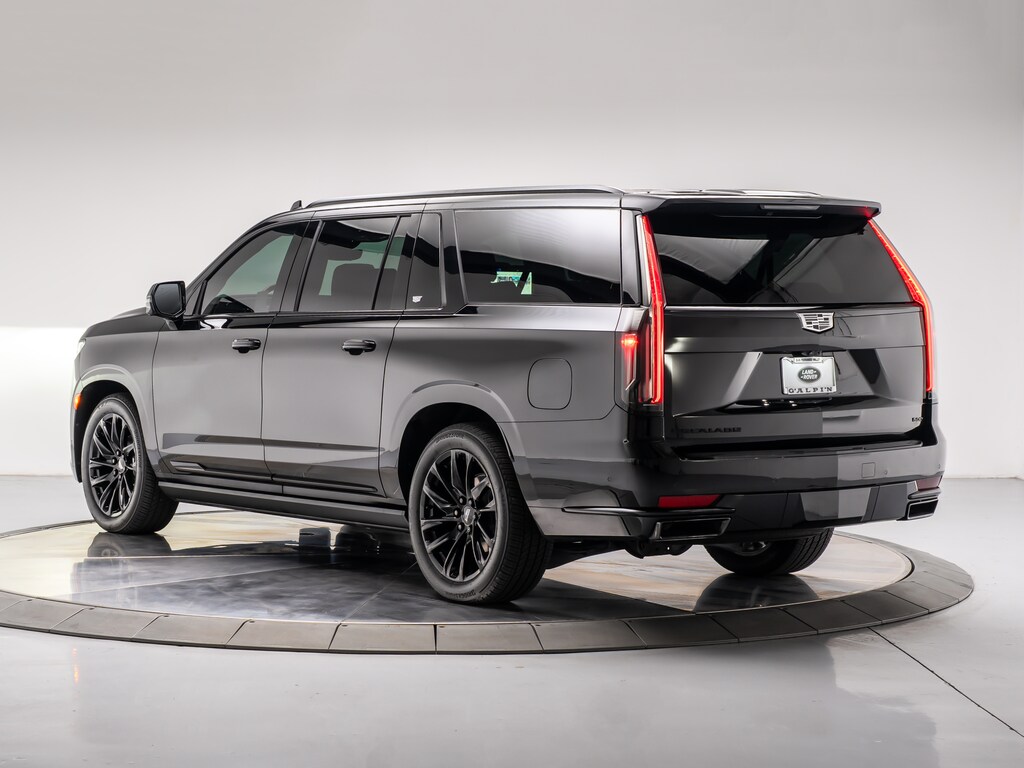 Used 2023 Cadillac Escalade ESV 4WD Sport Platinum Sport Utility
