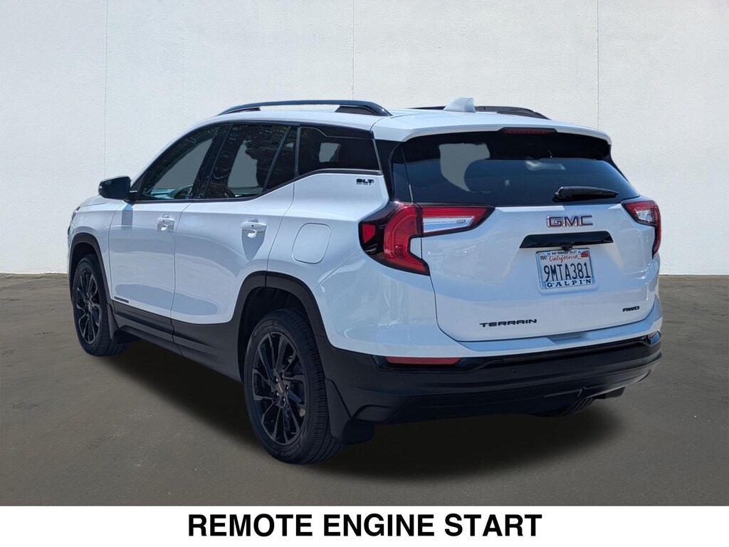 Used 2024 GMC Terrain AWD SLT Sport Utility