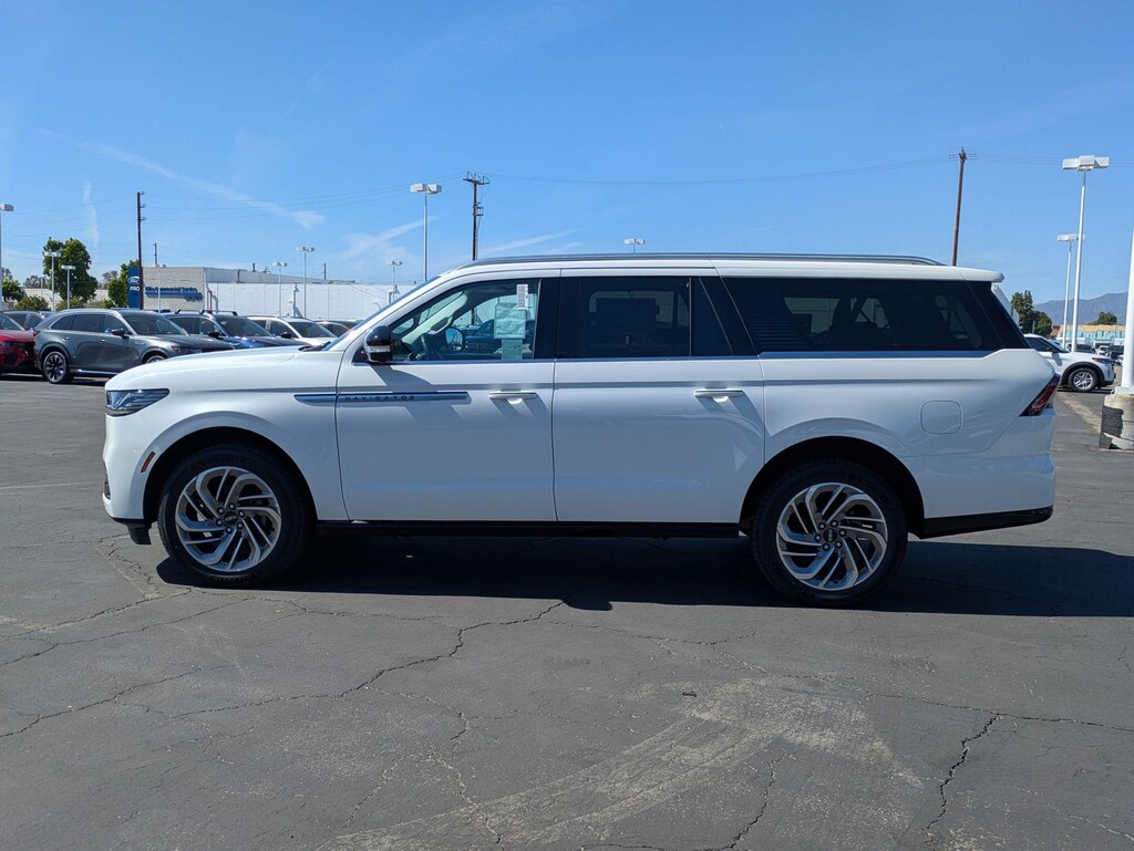 New 2026 Lincoln Navigator Reserve L Sport Utility