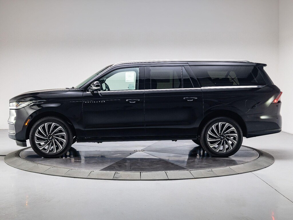New 2027 Lincoln Navigator Black Label L Sport Utility