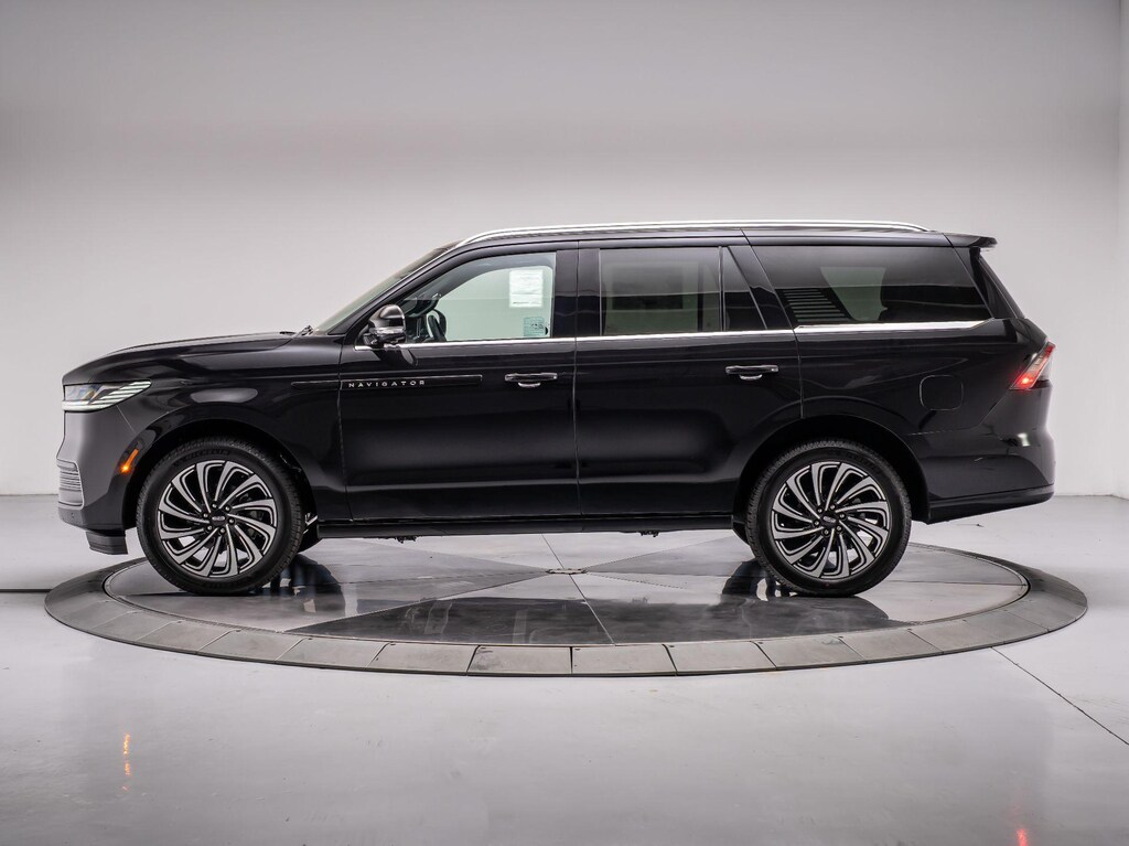 New 2027 Lincoln Navigator Black Label Utility