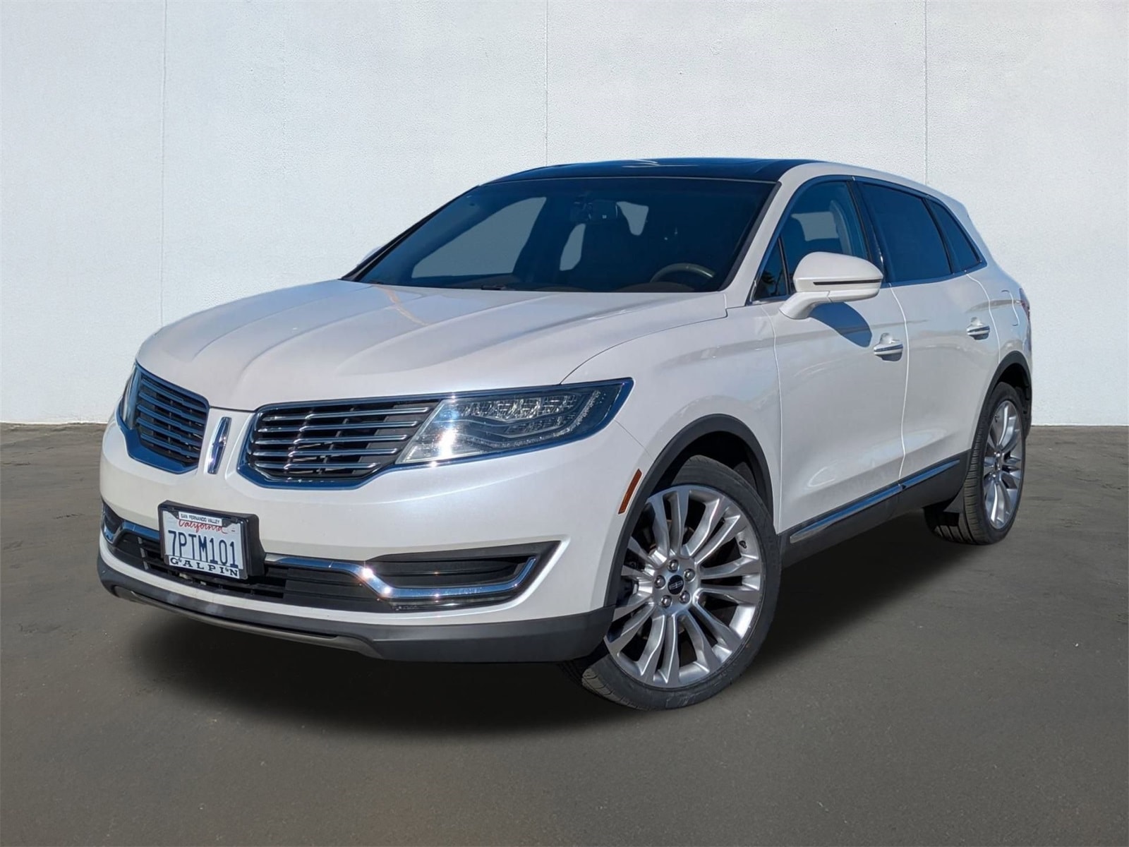 2016 Lincoln MKX Reserve's photo