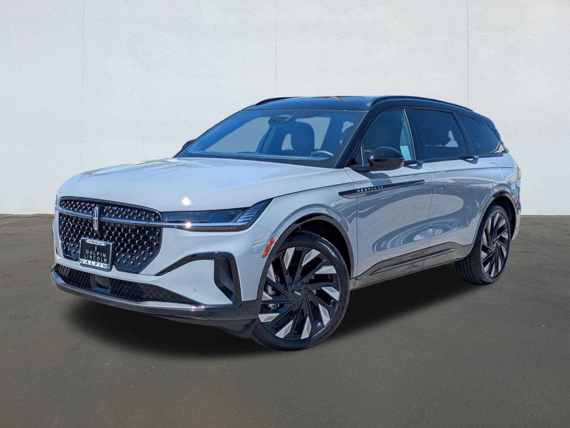 2026 Lincoln Nautilus Reserve AWD's photo
