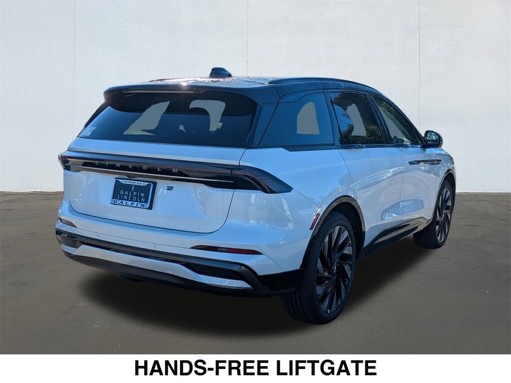 New 2026 Lincoln Nautilus Reserve SUV