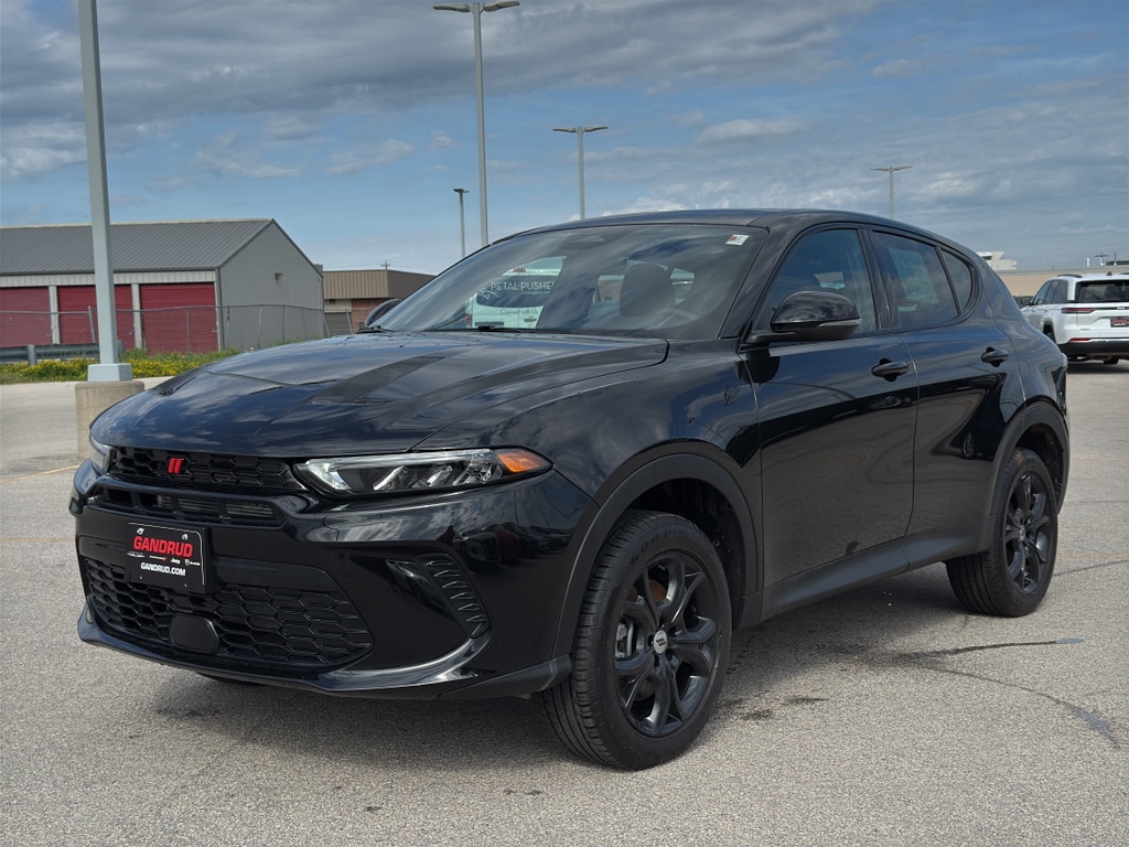 Used 2024 Dodge Hornet GT Plus with VIN ZACNDFBN0R3A36937 for sale in Green Bay, WI