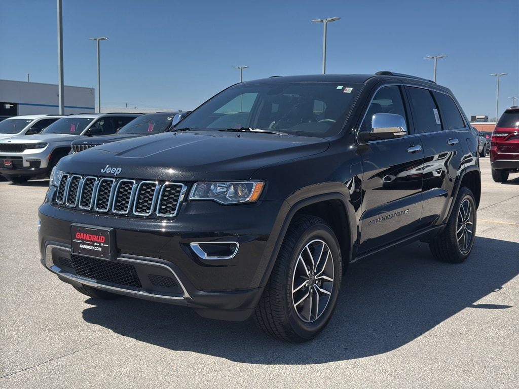 Used 2022 Jeep Grand Cherokee WK Limited with VIN 1C4RJFBG6NC166546 for sale in Green Bay, WI
