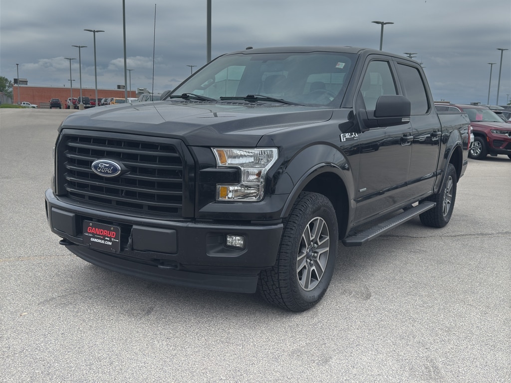 Used 2017 Ford F-150 XLT with VIN 1FTEW1EP1HFA16426 for sale in Green Bay, WI