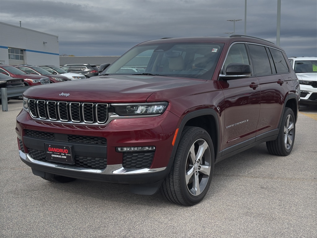 Used 2022 Jeep Grand Cherokee L Limited with VIN 1C4RJKBG6N8506726 for sale in Green Bay, WI