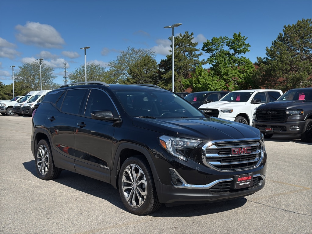 Used 2020 GMC Terrain SLT with VIN 3GKALVEVXLL343441 for sale in Green Bay, WI