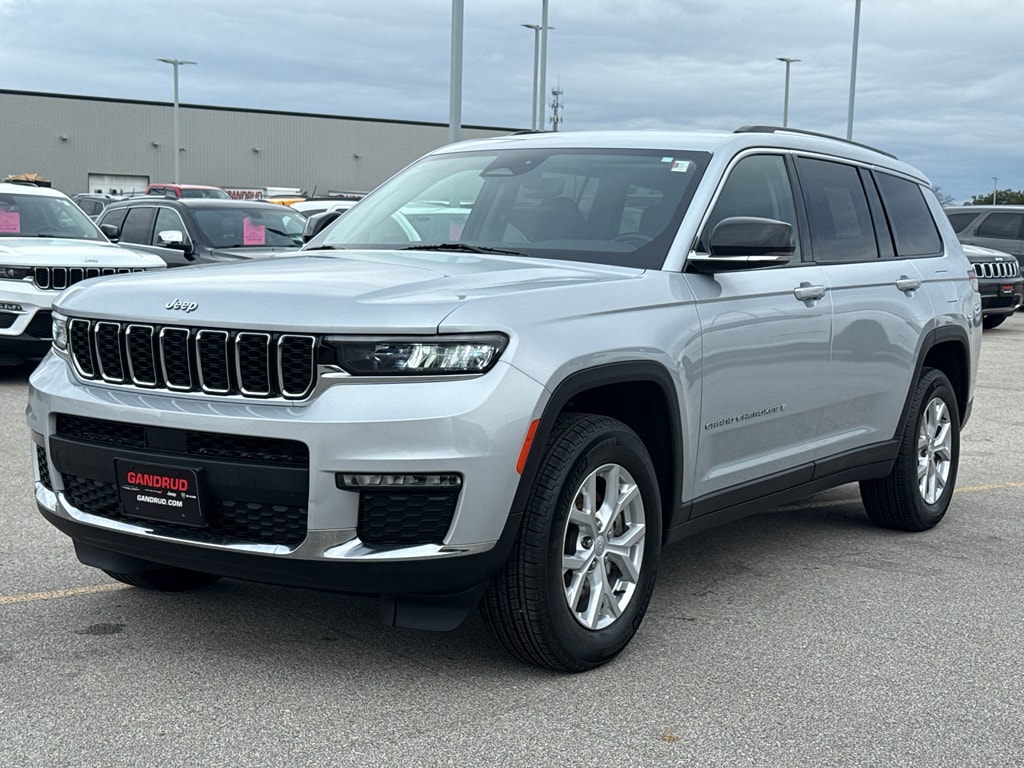 Used 2021 Jeep Grand Cherokee L Limited with VIN 1C4RJKBG3M8134020 for sale in Green Bay, WI