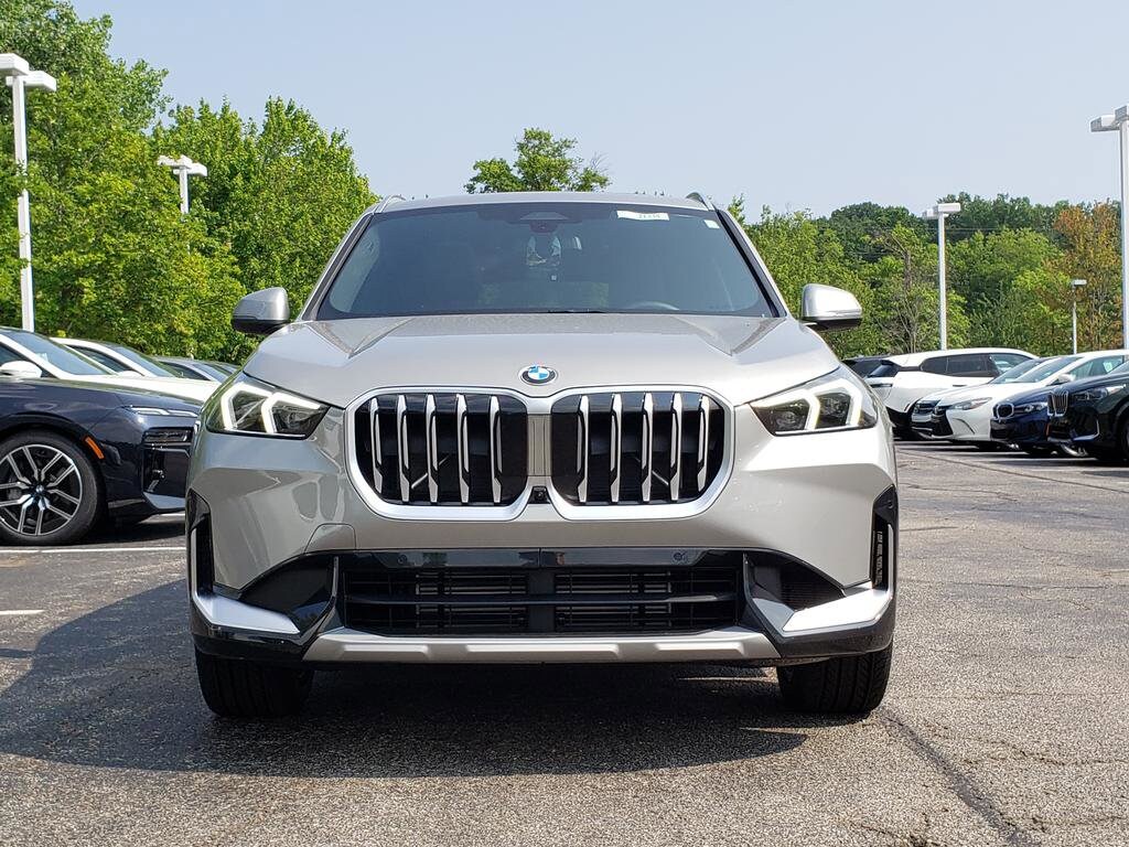 2025 Bmw X1 XDrive28i photo 2