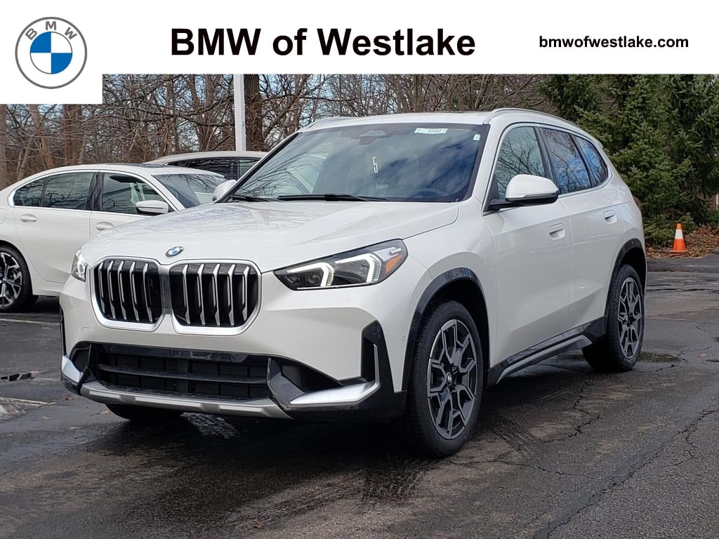2026 BMW X1 28i's photo