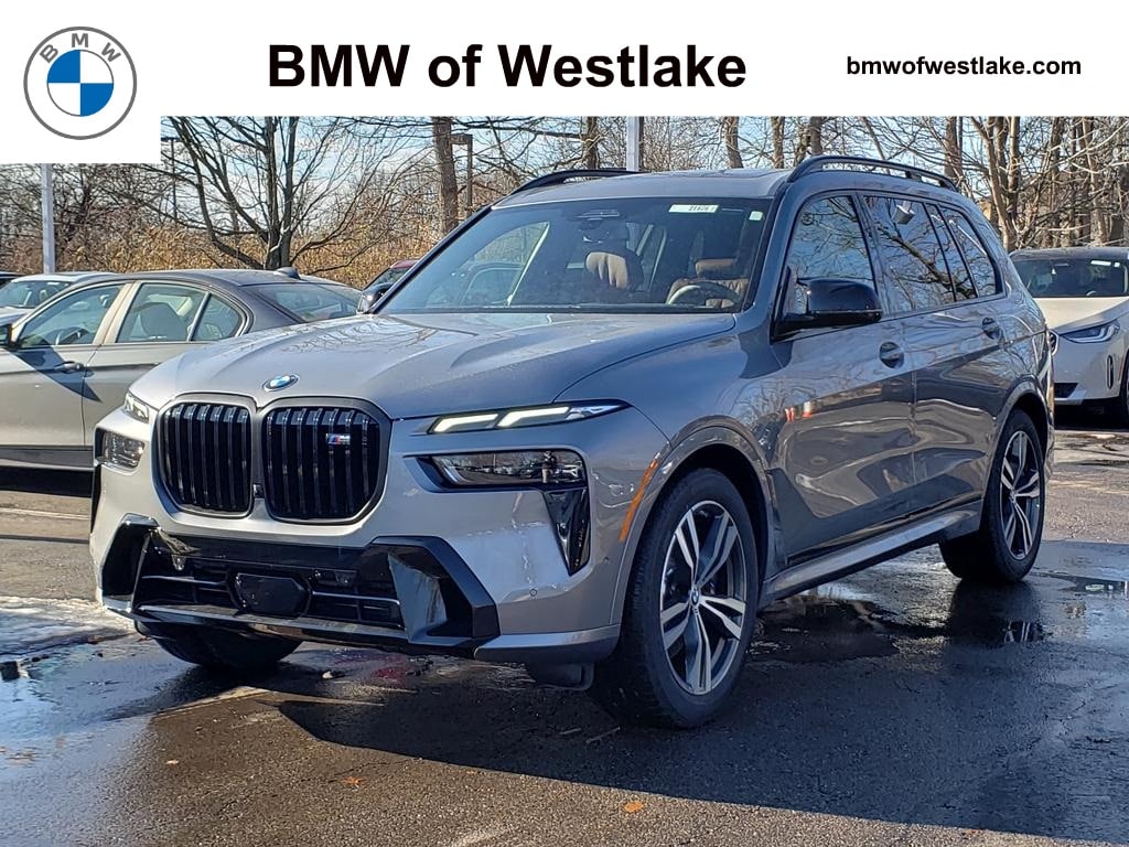 2026 BMW X7 M60i's photo