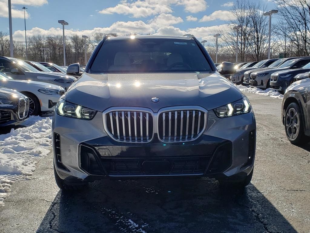 New 2026 BMW X5 xDrive40i SUV