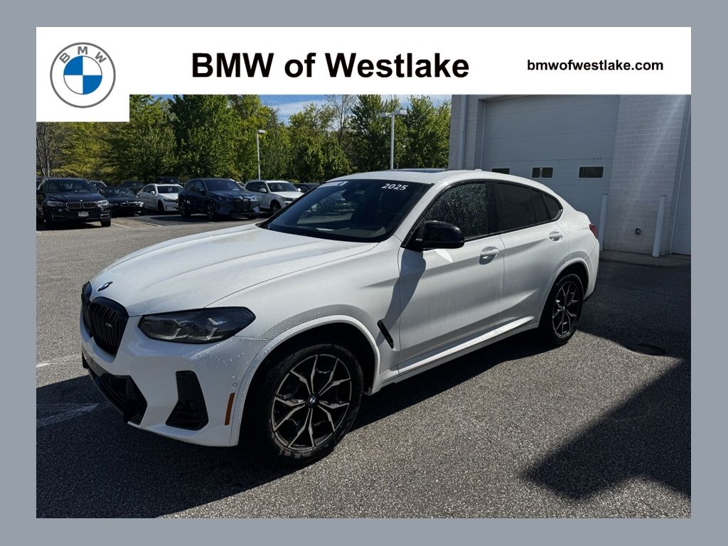 2025 BMW X4 M40i's photo