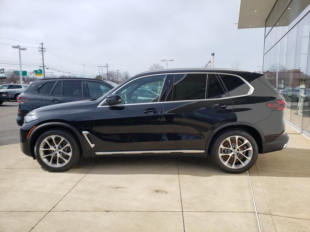 New 2026 BMW X5 xDrive50e SUV