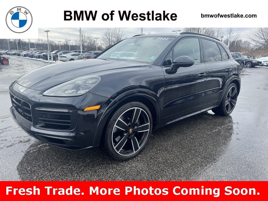 2022 Porsche Cayenne GTS's photo
