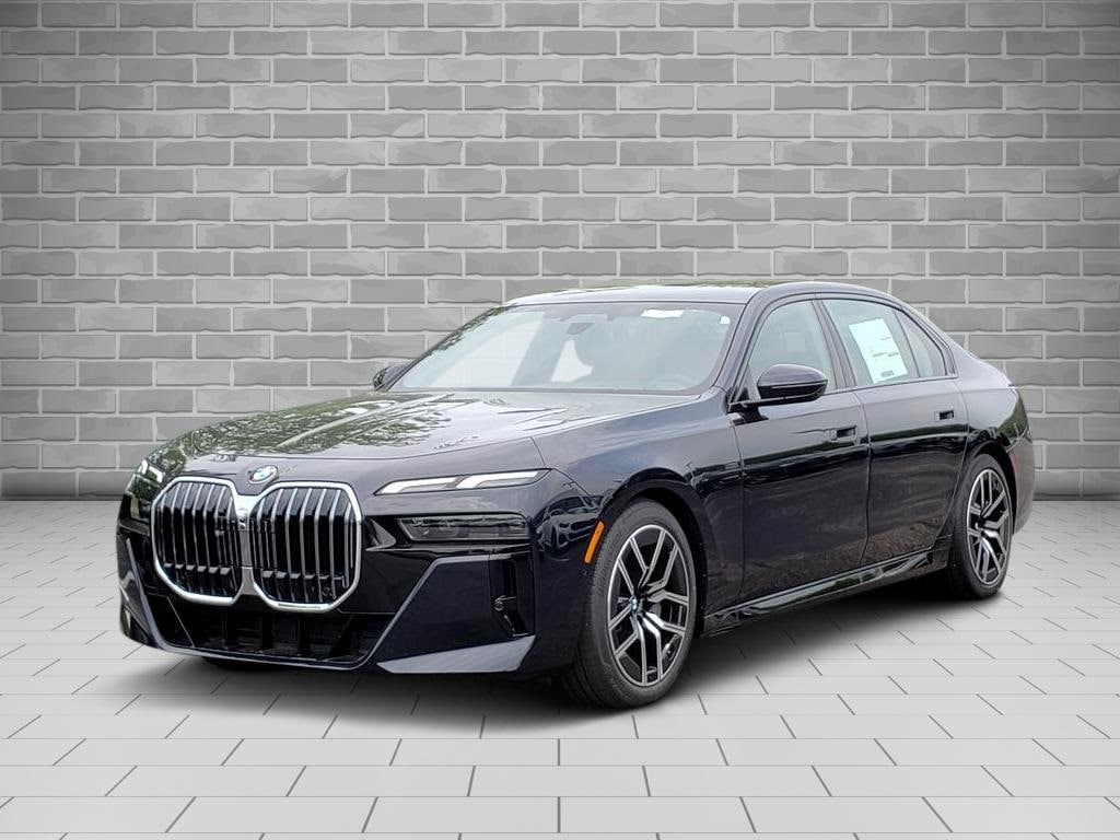 New 2025 BMW 7 Series xDrive Sedan