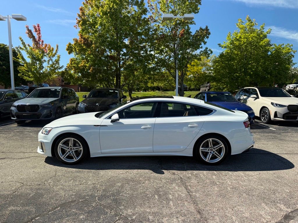 WAUDACF52NA029582