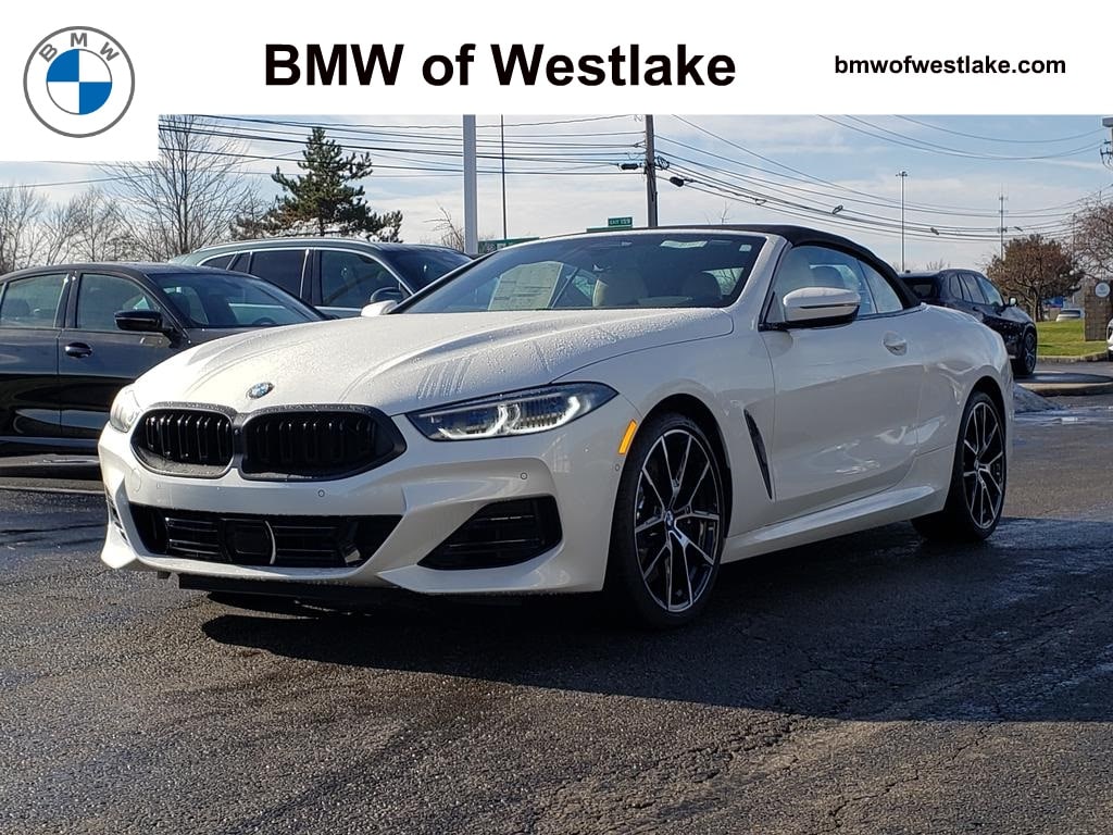 2026 BMW 8 Series 840i's photo