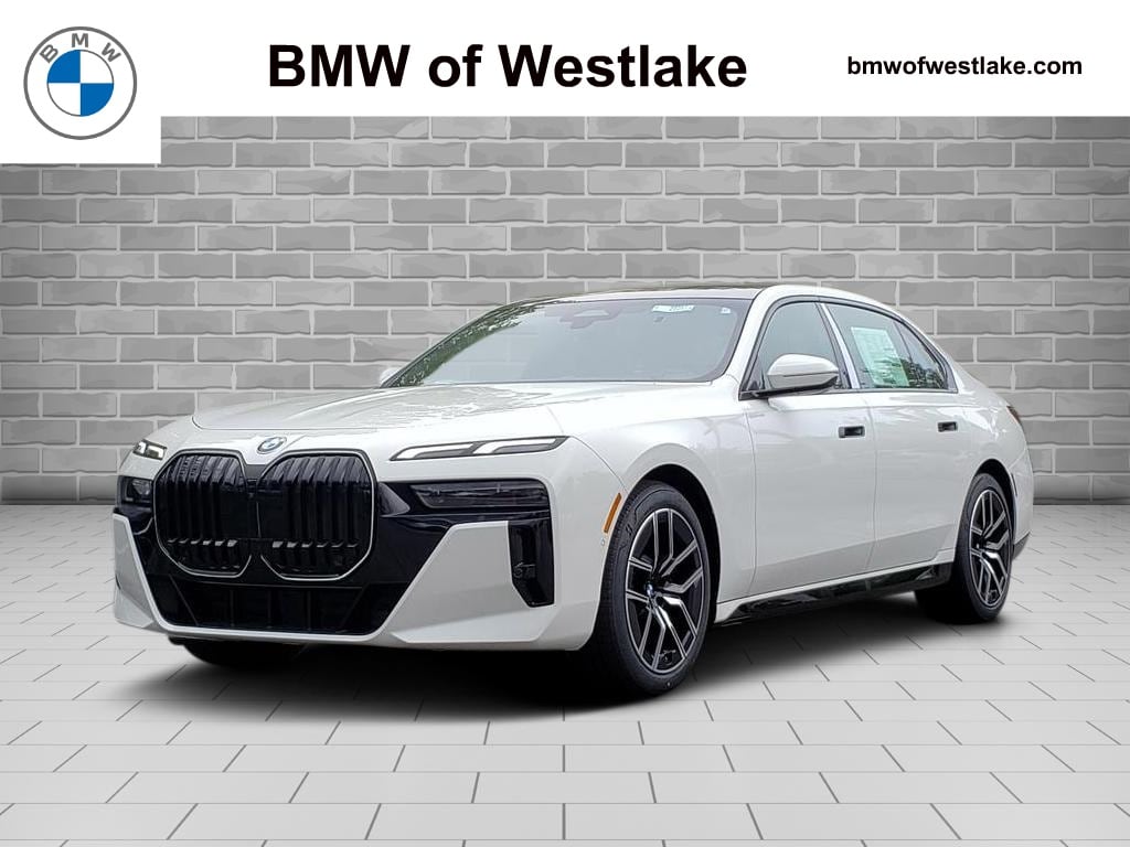 2025 BMW 7 Series 740i's photo