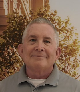 Staff member Bob Strecker from ID_b24a21e501c8