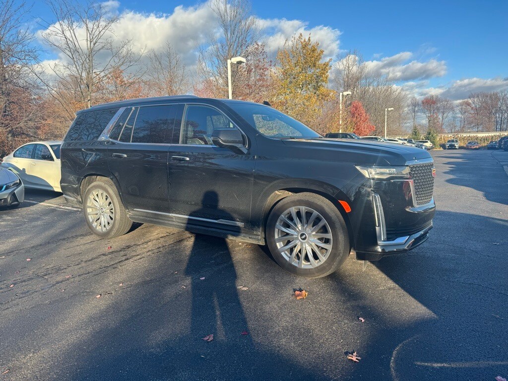 Used 2024 CADILLAC Escalade Premium Luxury SUV