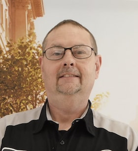 Staff member Ed Lucas from ID_34f98fe6805a