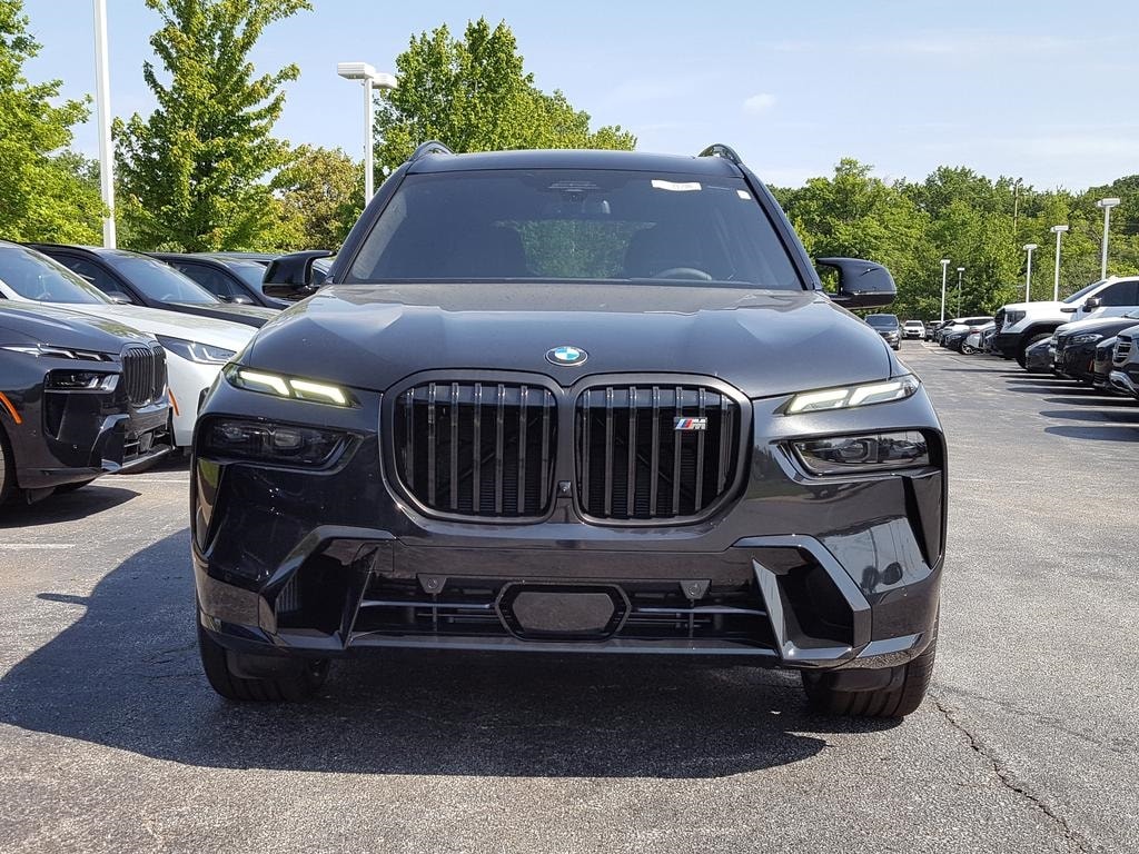 New 2026 BMW X7 M60i SUV