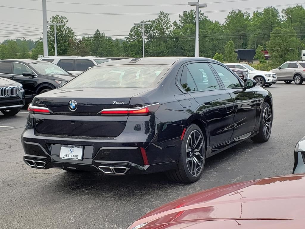 New 2025 BMW 7 Series xDrive Sedan