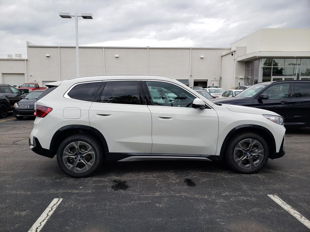 2026 BMW X1 XDrive28i - Photo 2