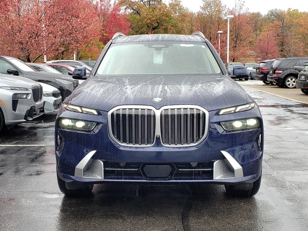 New 2026 BMW X7 xDrive40i SUV