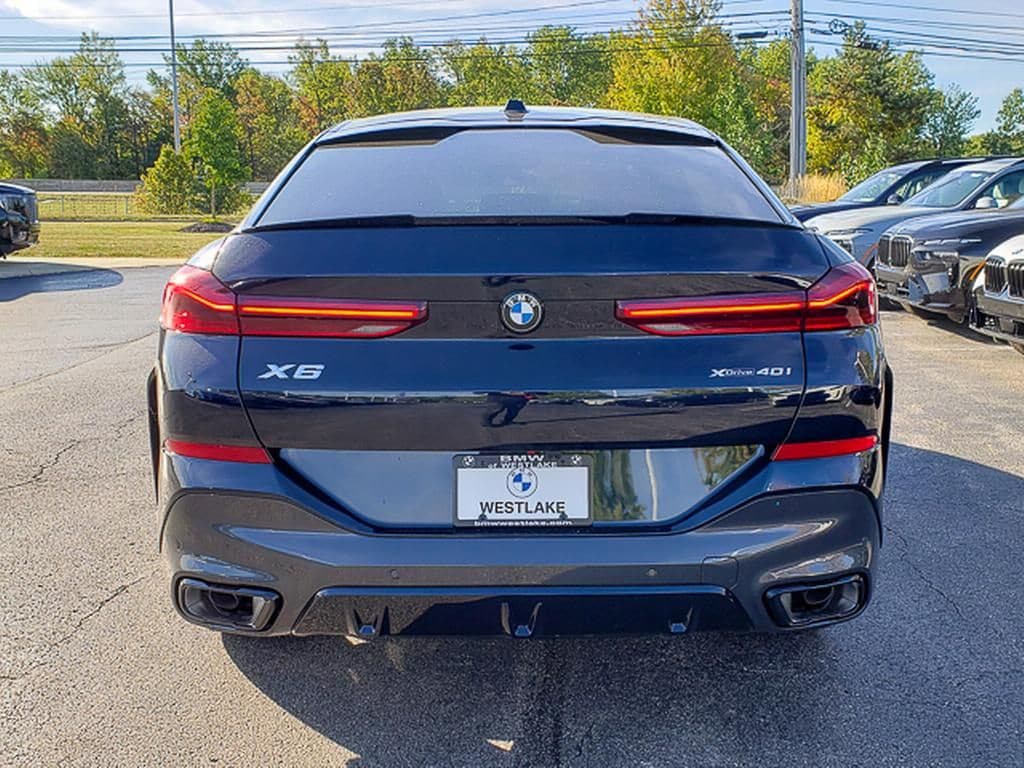 New 2026 BMW X6 xDrive40i SUV