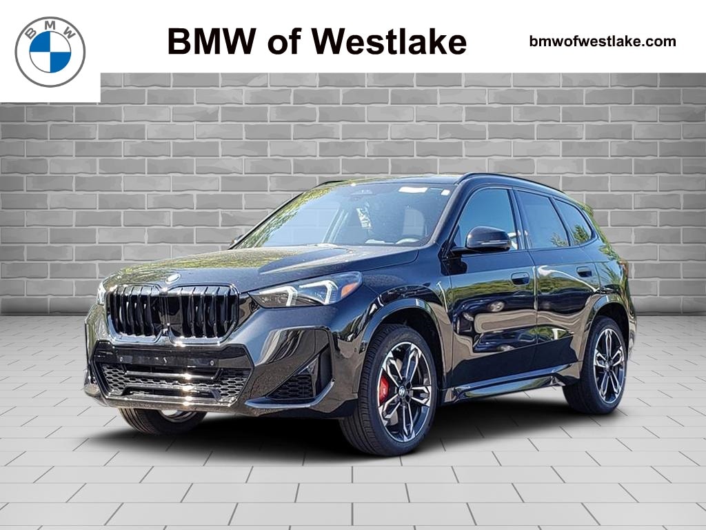 2026 BMW X1 28i's photo