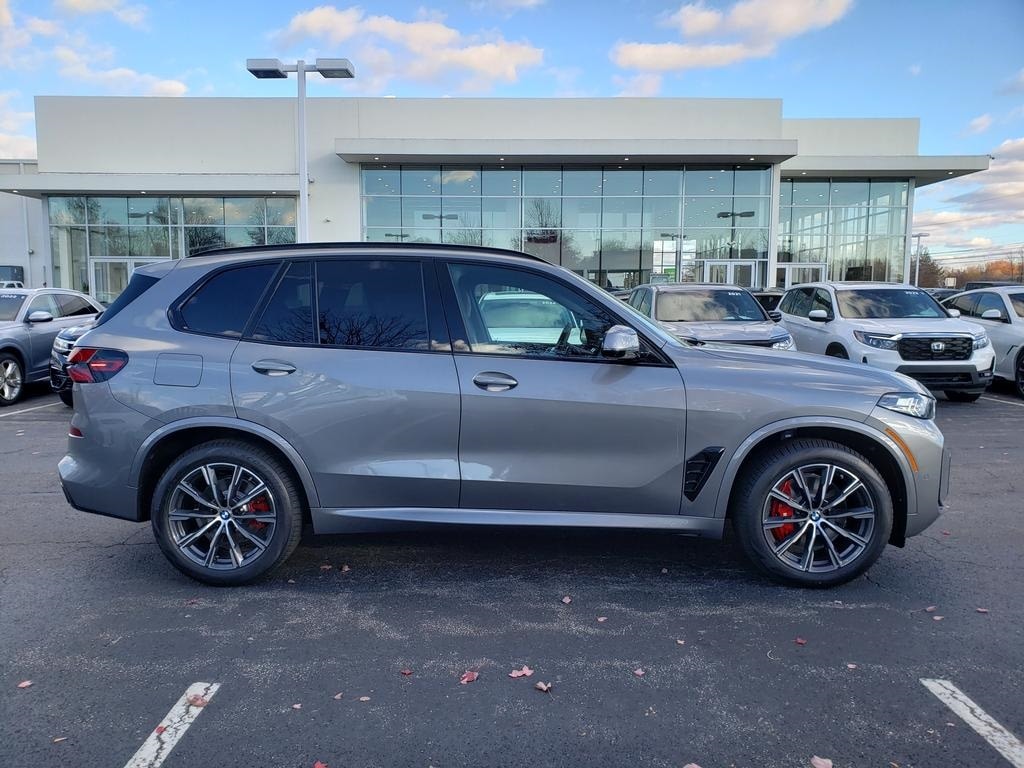 New 2026 BMW X5 xDrive40i SUV