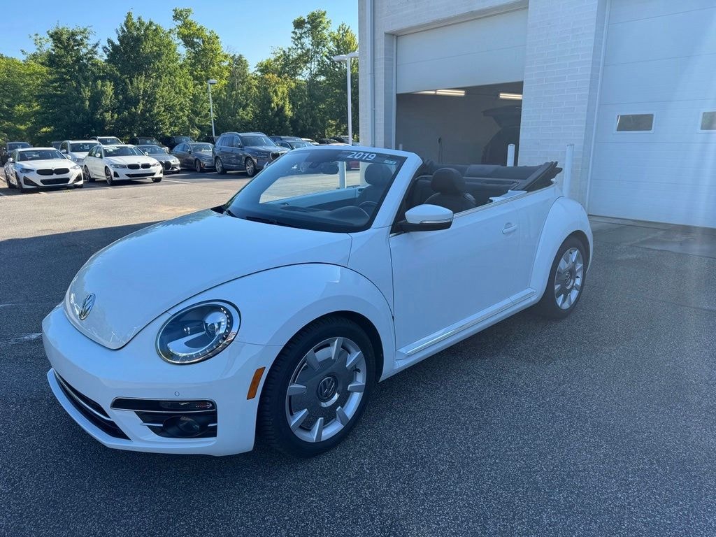 Used 2019 Volkswagen Beetle Convertible 2.0T SE Convertible
